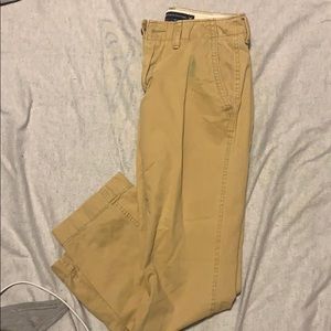 American Eagle 29x30 Original Straight Khaki pants